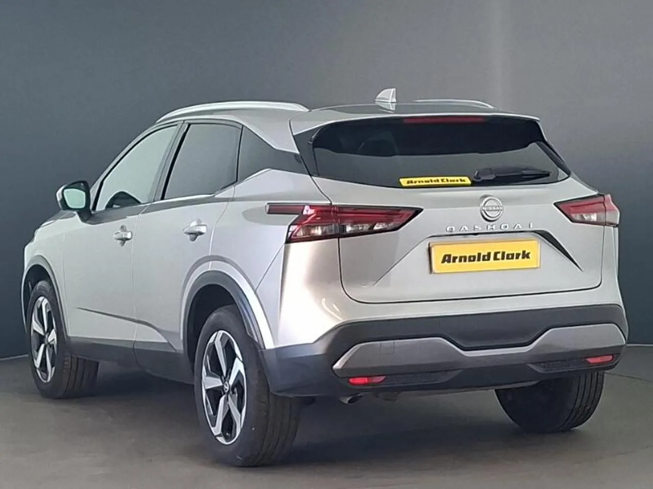 Nissan Qashqai 2023 photo 2