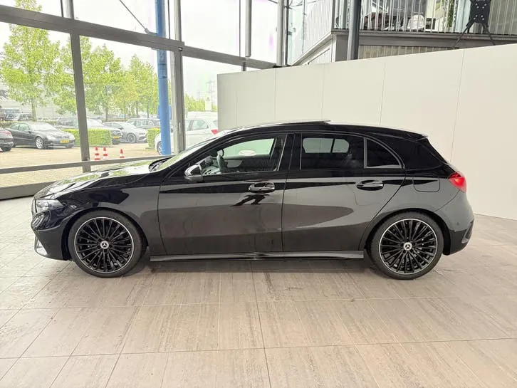 Mercedes-Benz A-Class 2025 photo 3