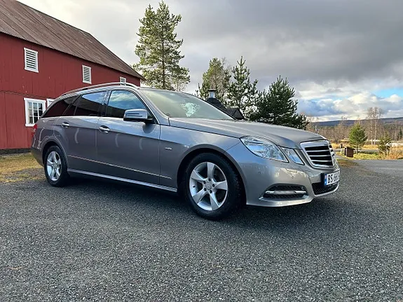 Mercedes-Benz E200 D 2011 photo 5