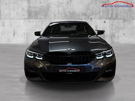 BMW 330E 2020 photo 2