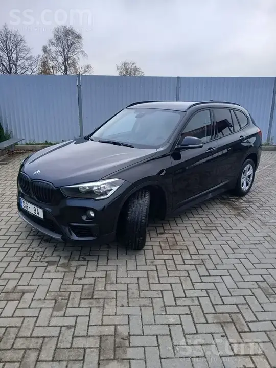 BMW X1