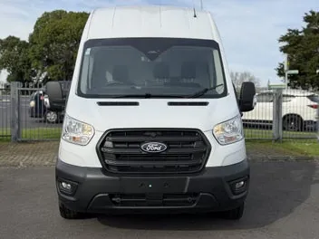 Ford Transit 2026 photo 3