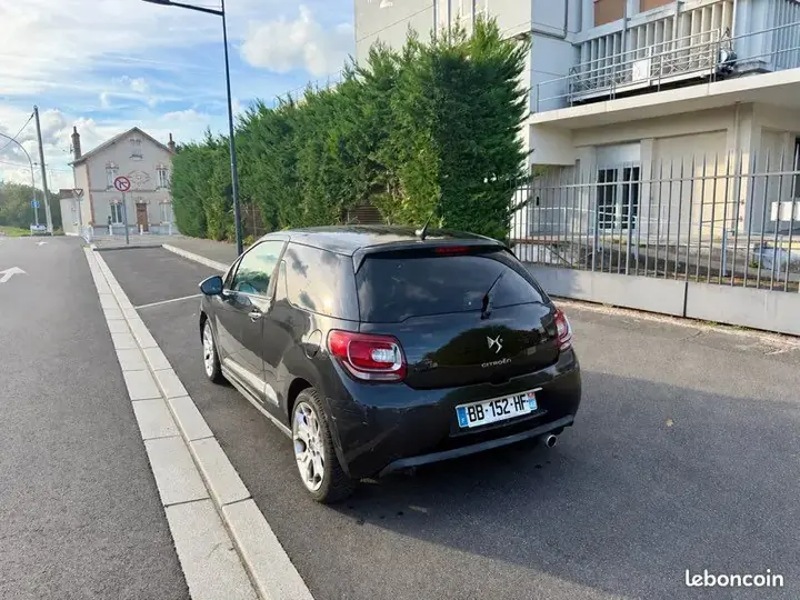 Citroen Ds3 2010 photo 2