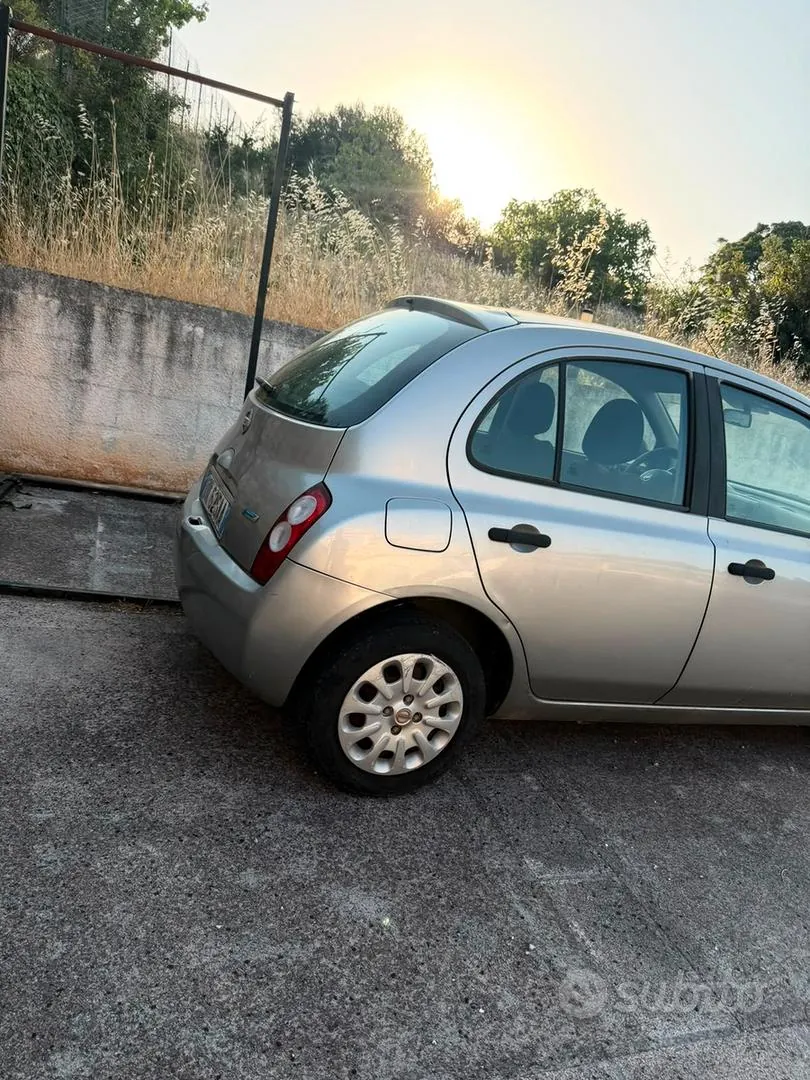 Nissan Micra 2009 photo 2
