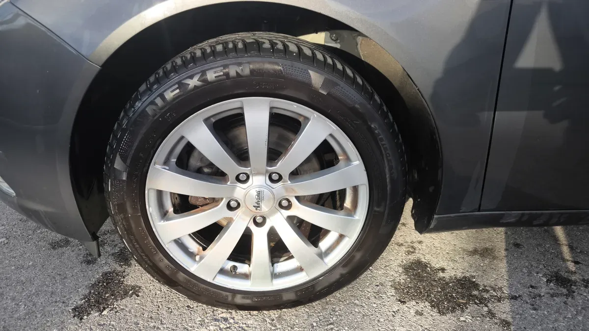 Opel Insignia 2011 photo 3