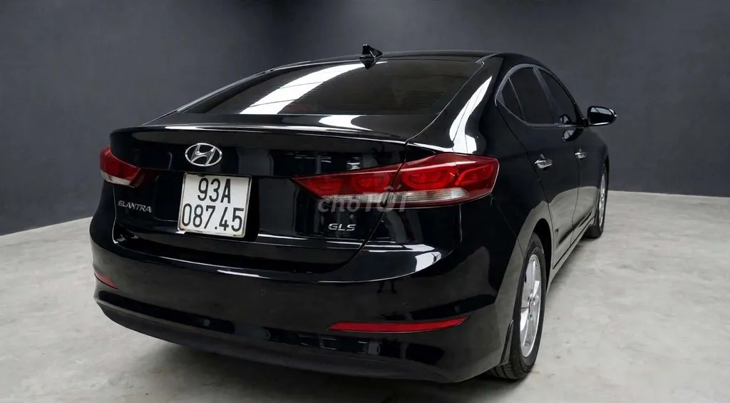 Hyundai Elantra 2017 photo 4