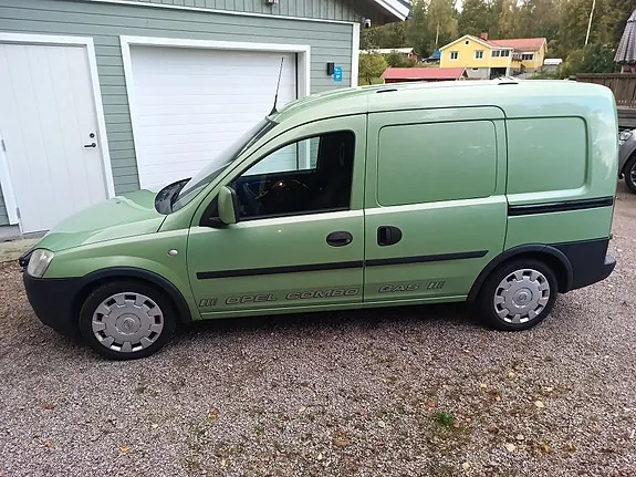 Opel Combo 2011 photo 3