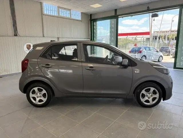 Kia Picanto 2022 photo 3