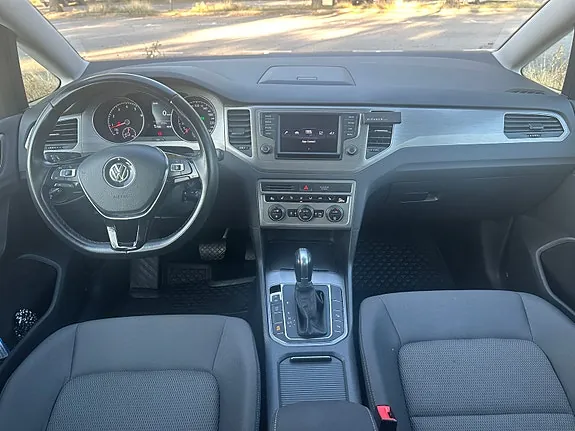 Volkswagen Golf Sportsvan 2017 photo 4