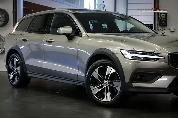 Volvo V60 Cross Country 2020 photo 3