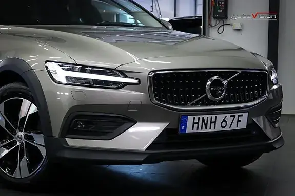 Volvo V60 Cross Country 2020 photo 4