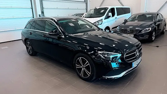 Mercedes-Benz E220 D
