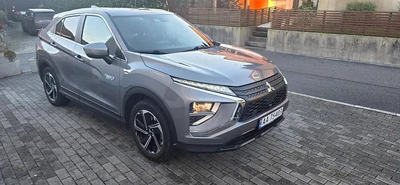 Mitsubishi Eclipse Cross 2021 photo 2