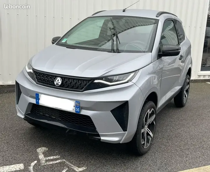 Aixam Crossover