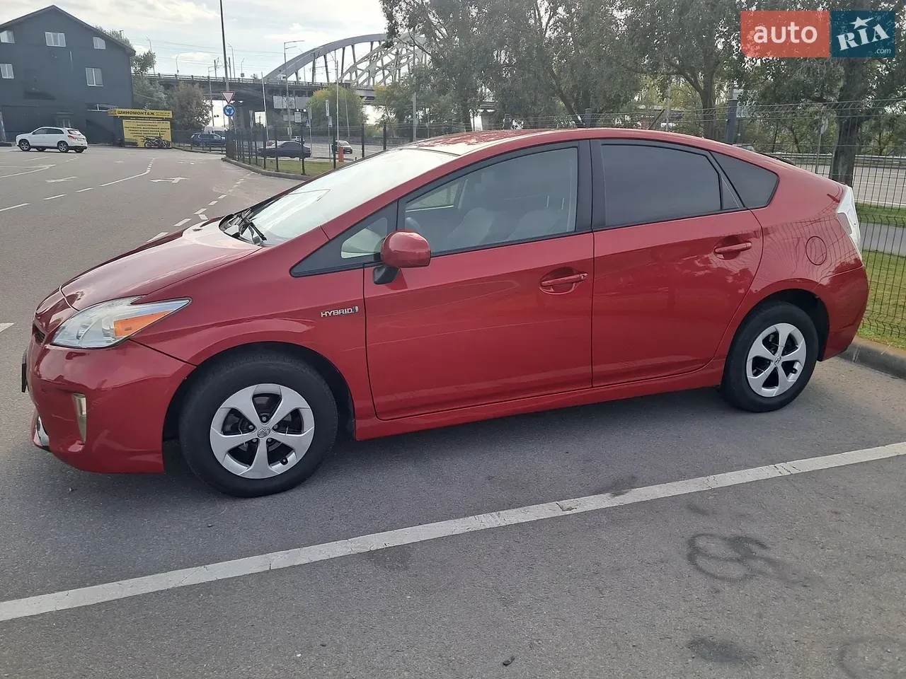 Toyota Prius 2015 photo 2