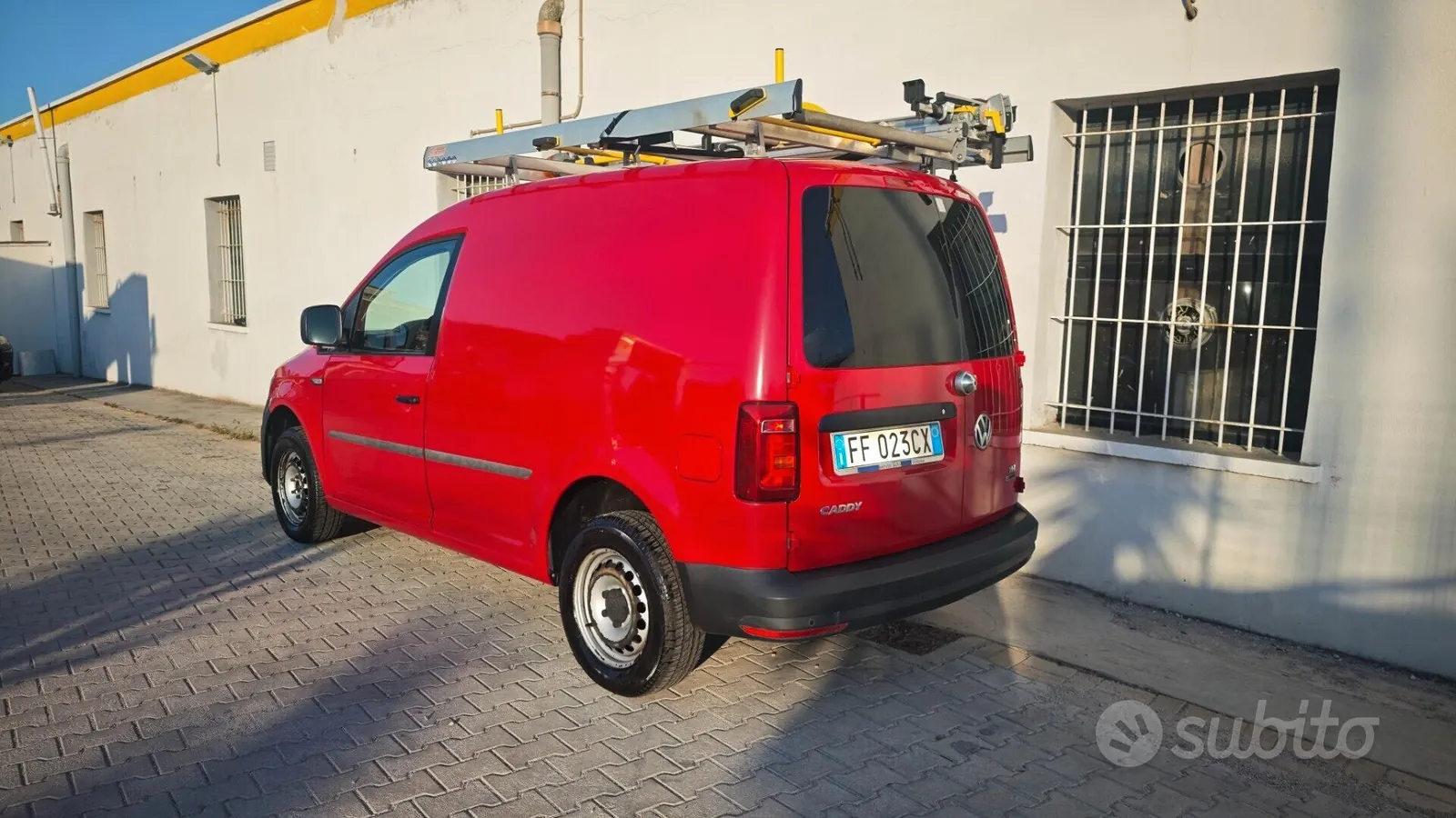 Volkswagen Caddy 2016 photo 2