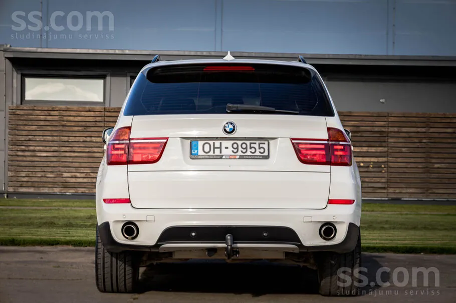 BMW X5 2012 photo 5