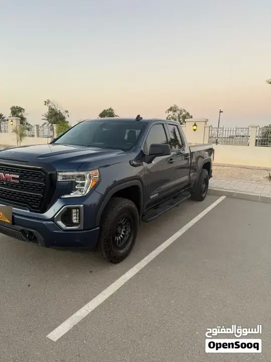 GMC Sierra