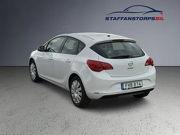Opel Astra 2014 photo 5