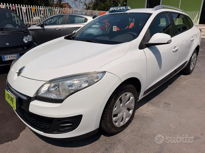 Renault Megane 2013 photo 3
