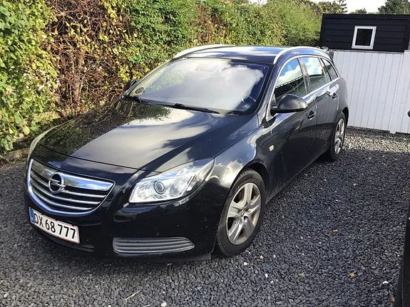 Opel Insignia 2010 photo 2