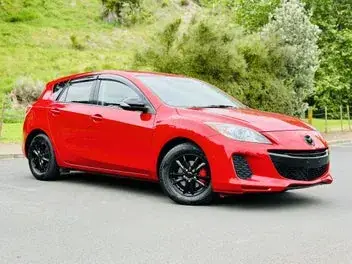 Mazda Axela 2012 photo 2