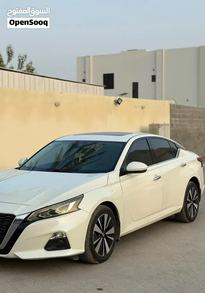 Nissan Altima 2020 photo 3