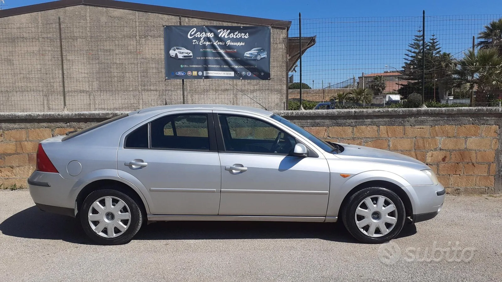Ford Mondeo 2001 photo 2