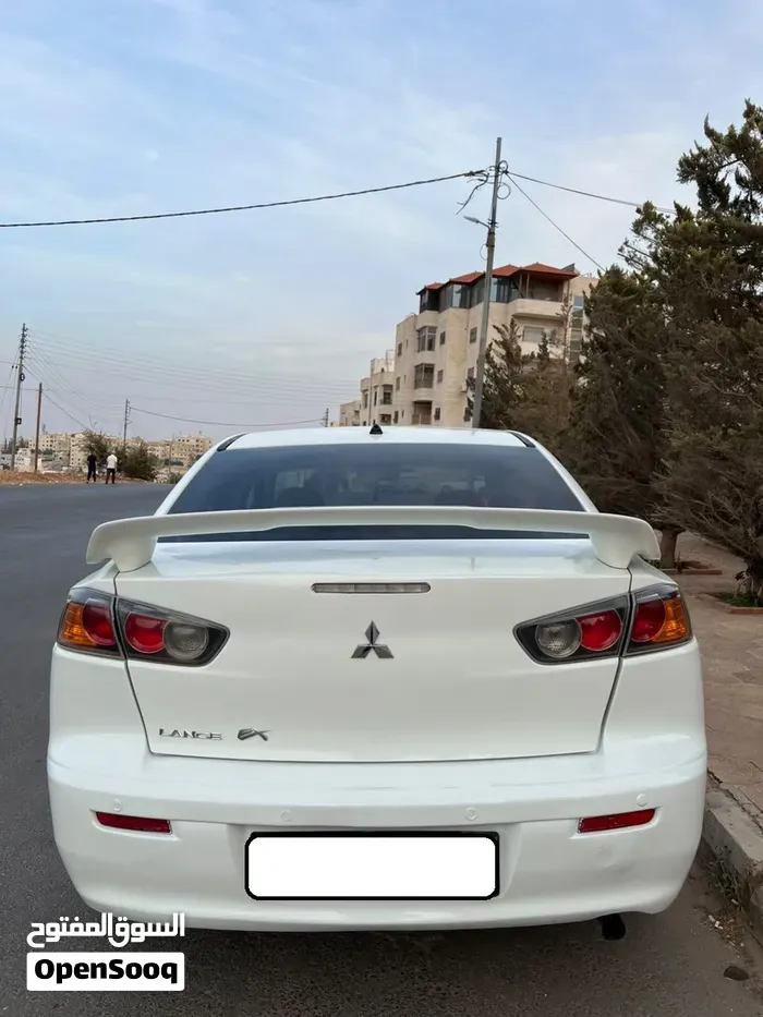 Mitsubishi Lancer