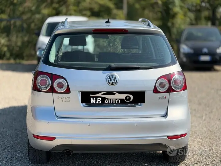 Volkswagen Golf Plus 2012 photo 4