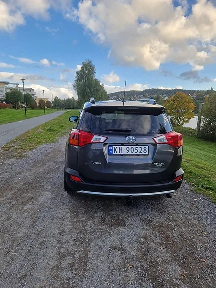Toyota Rav4 2013 photo 4