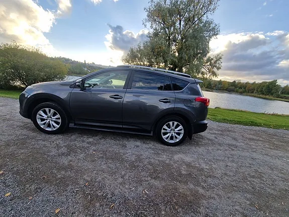 Toyota Rav4 2013 photo 3