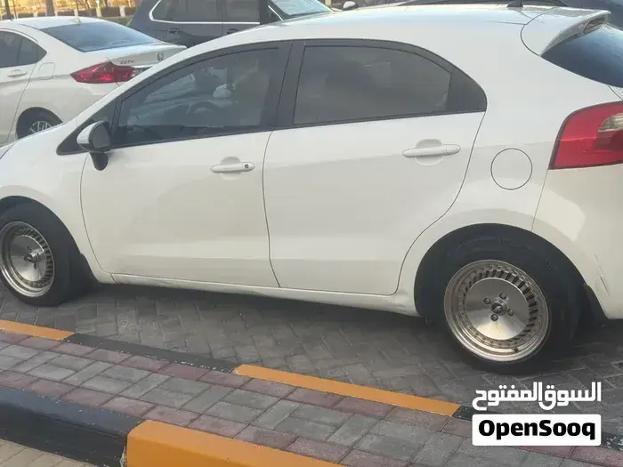 Kia Rio 2013 photo 3