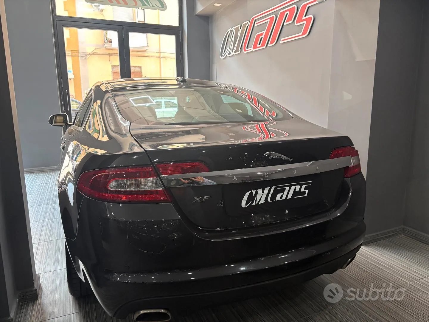 Jaguar Xf 2011 photo 5