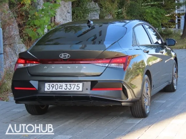 Hyundai Avante 2023 photo 3