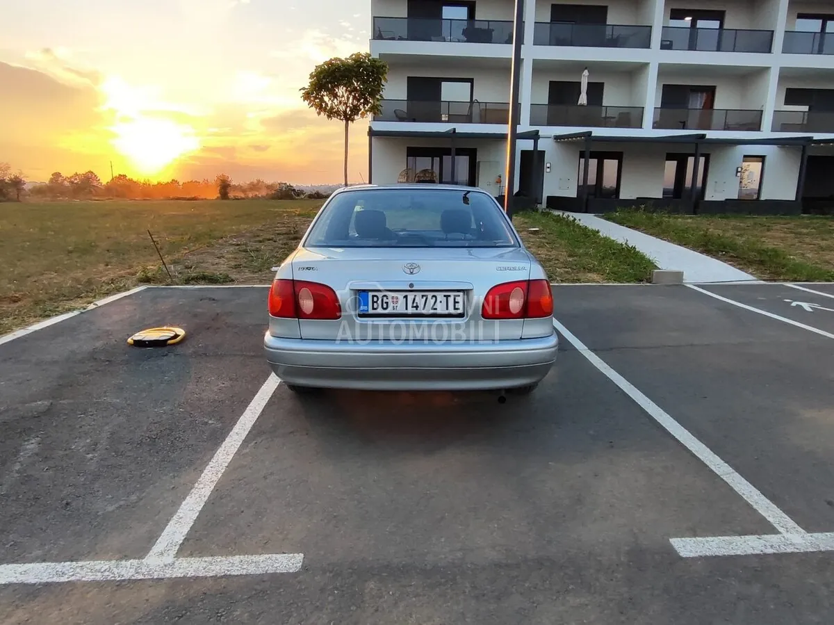 Toyota Corolla 2000 photo 5