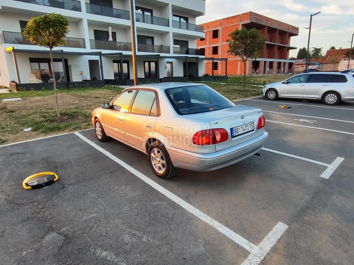 Toyota Corolla 2000 photo 4