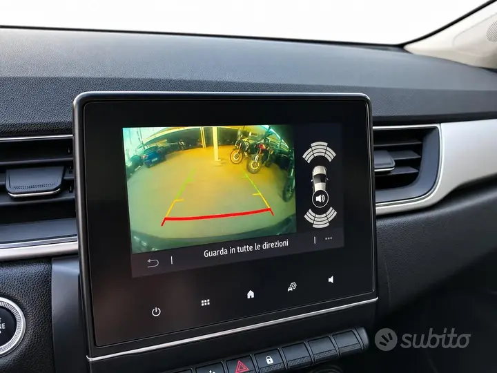 Renault Captur 2023 photo 3
