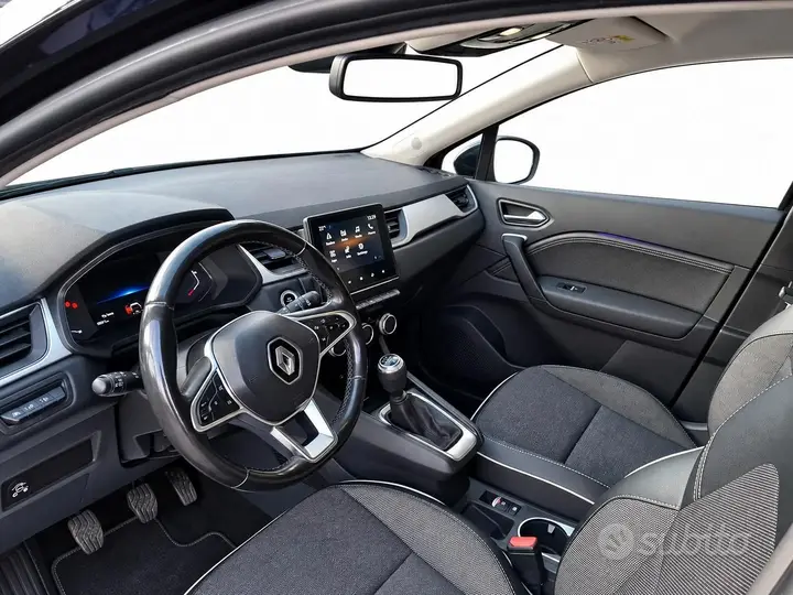 Renault Captur 2023 photo 5