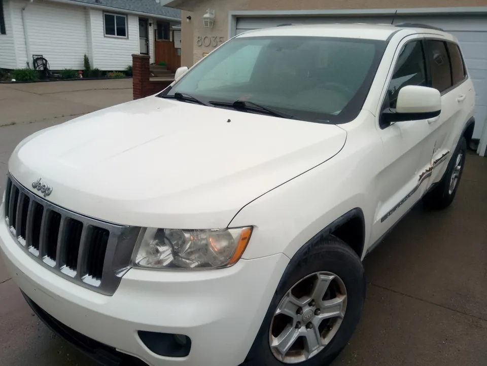 Jeep Grand Cherokee 2011 photo 4