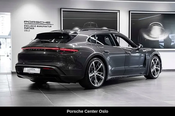Porsche Taycan 2023 photo 5