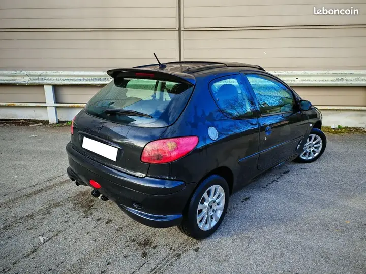 Peugeot 206 2006 photo 4