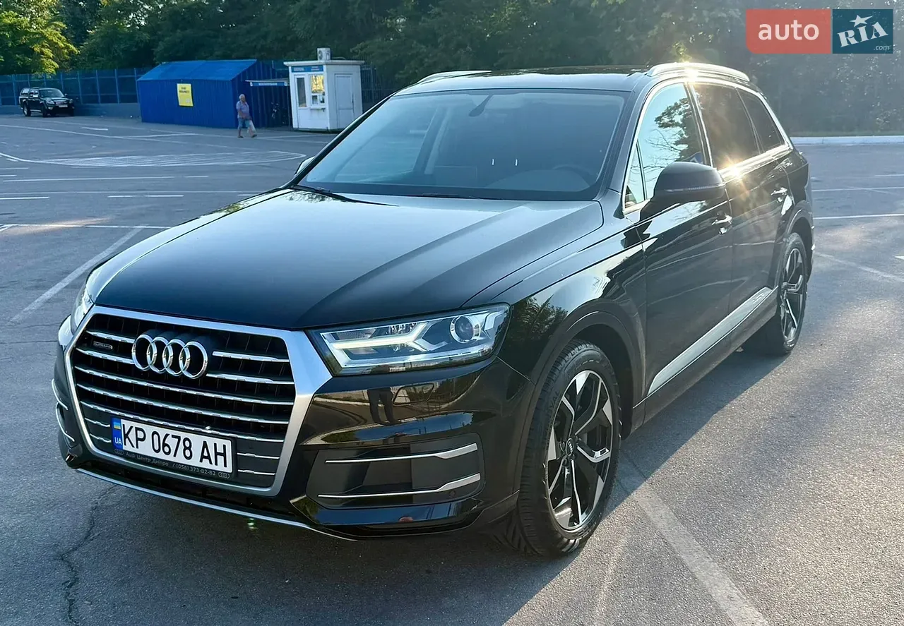 Audi Q7 2018 photo 5