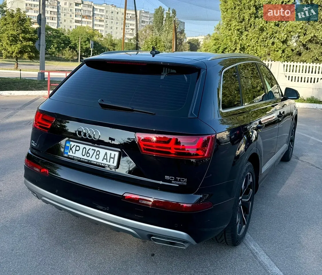 Audi Q7 2018 photo 3