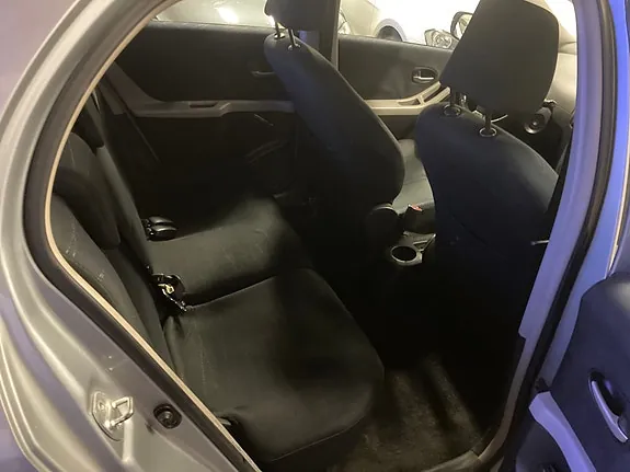 Toyota Yaris 2008 photo 5