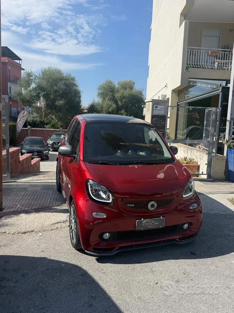 Smart Fortwo 2019 photo 2