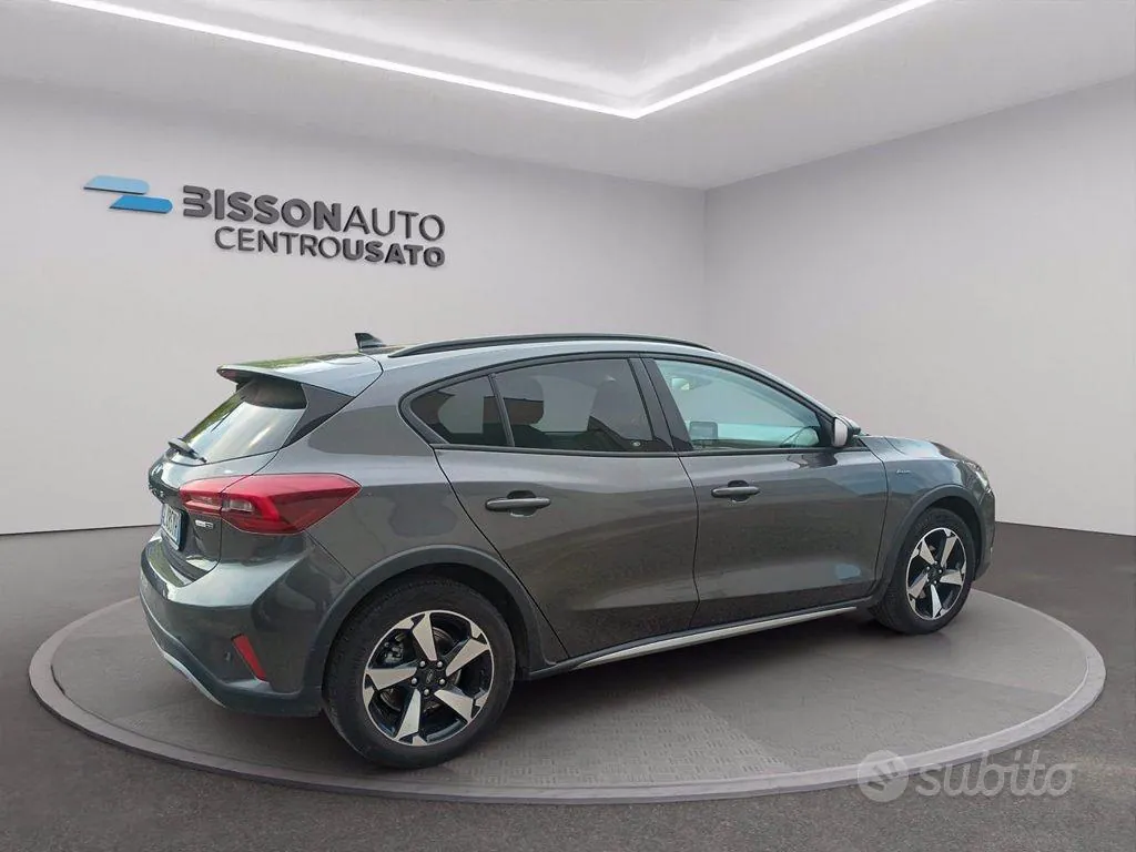 Ford Focus Active 2022 photo 5