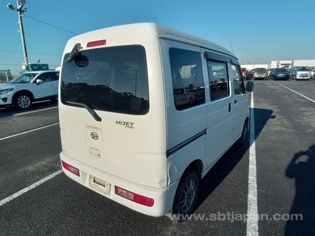 Daihatsu Ebd-S331V 2016 photo 4