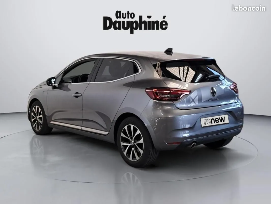 Renault Clio 2023 photo 3
