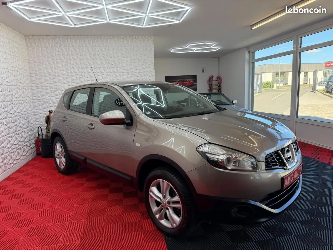 Nissan Qashqai 2010 photo 3